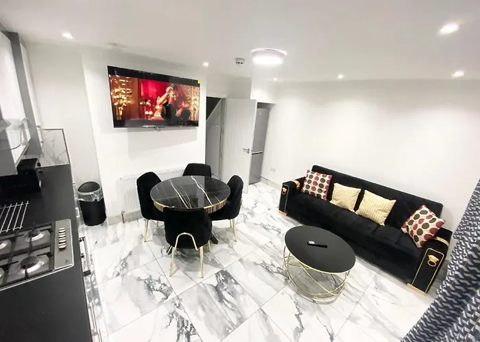The Royal Boutique Westminster Lodge By London Sleep 9