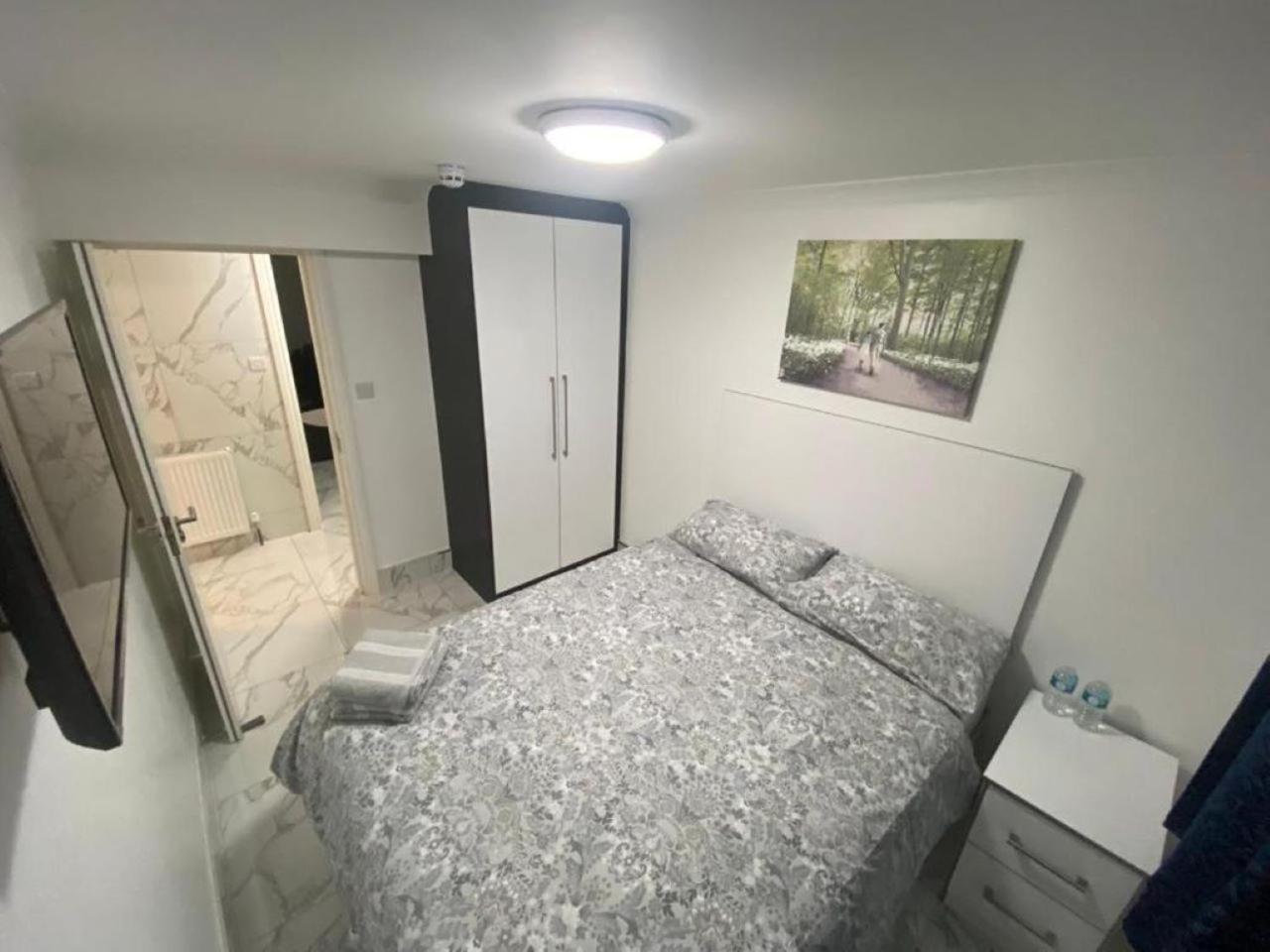 Holiday home The Royal Boutique Westminster By London Sleep 9 *