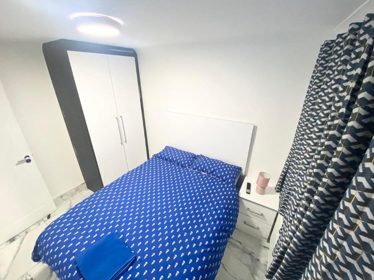 Holiday home The Royal Boutique Westminster By London Sleep 9 *