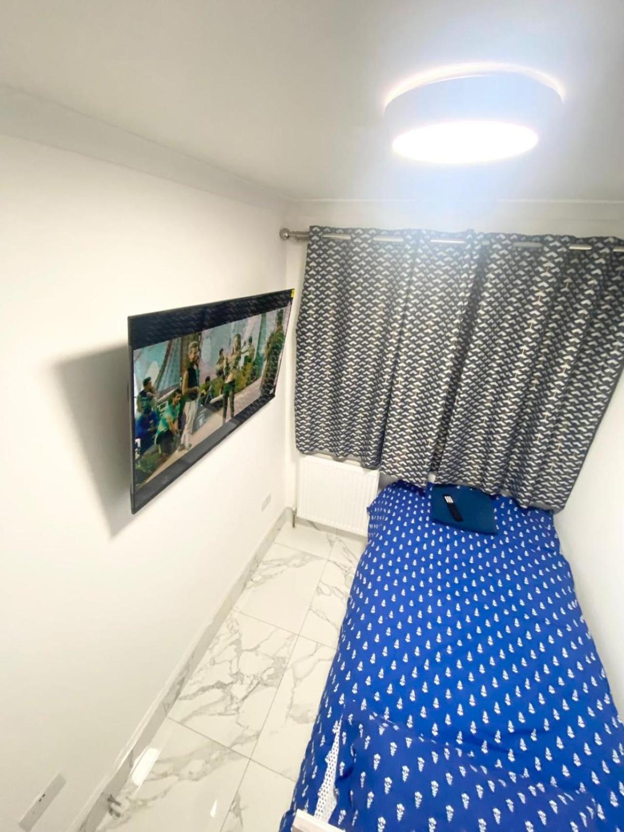 The Royal Boutique Westminster By London Sleep 9 Holiday home *